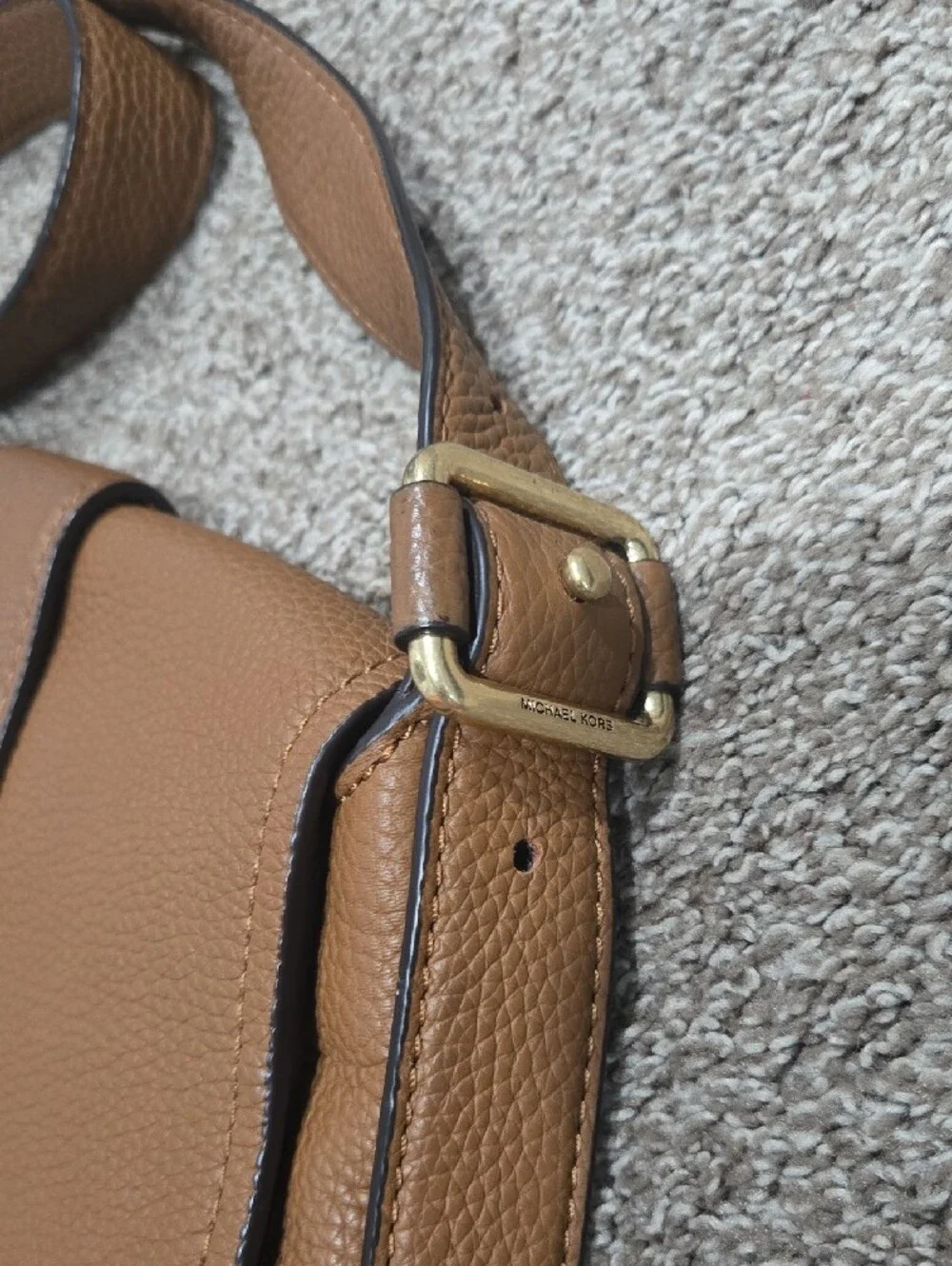 Michael Kors Leather Crossbody Saddle Bag in Tan